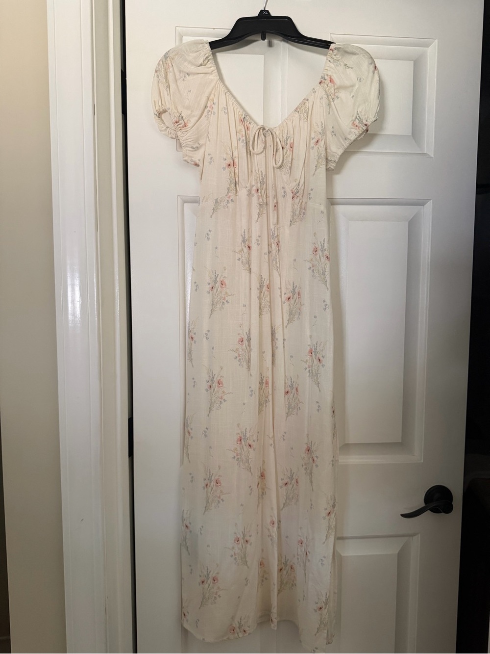 H&M Cream Floral Puff-Sleeve Nightdress